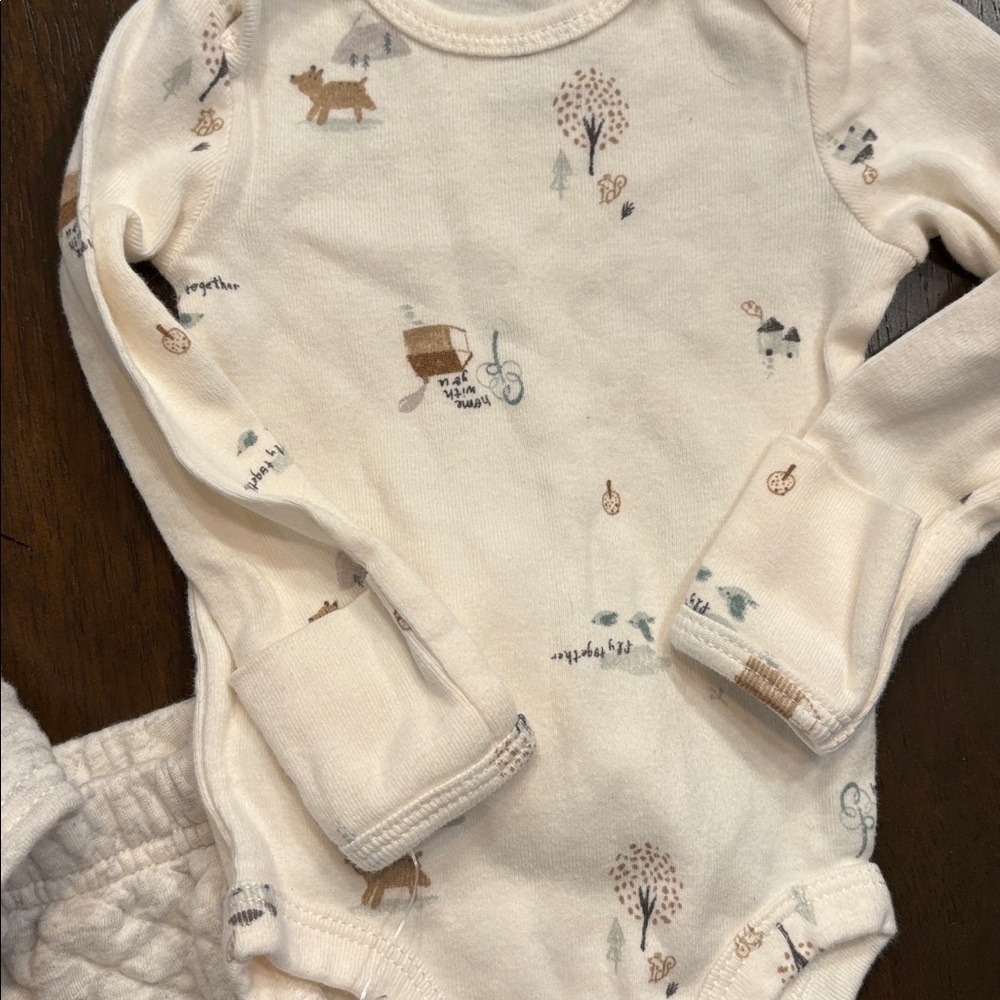 3 piece Carter's Cream Quilted Baby Set - Picture 3 of 4
